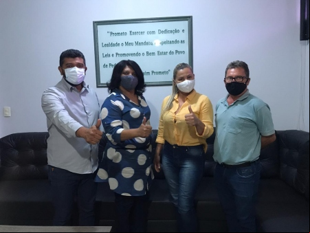 Presidente Edcley Coelho visita a Câmara de Pedra Preta
